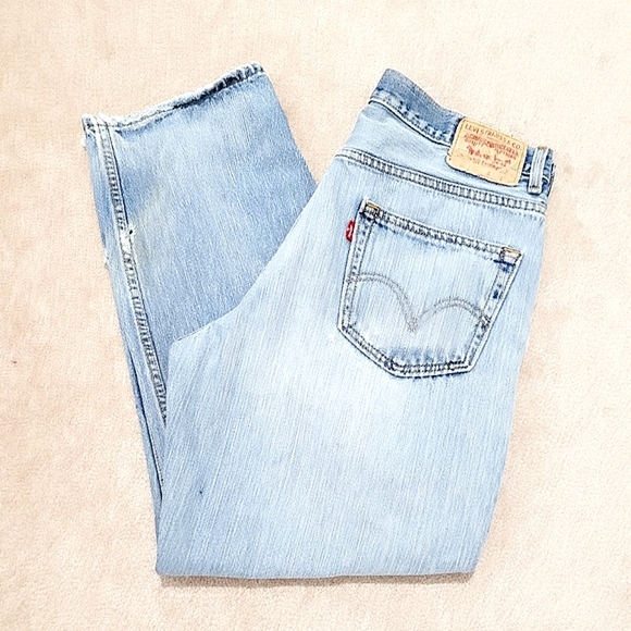 Levi's Other - LEVI'S 550 Relaxed Fit Distressed Denim Jeans 100% Cotton Size 36x30 Unisex